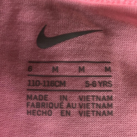 Nike Pink Tank Top and Teal Shorts Set - Picture 8 of 8